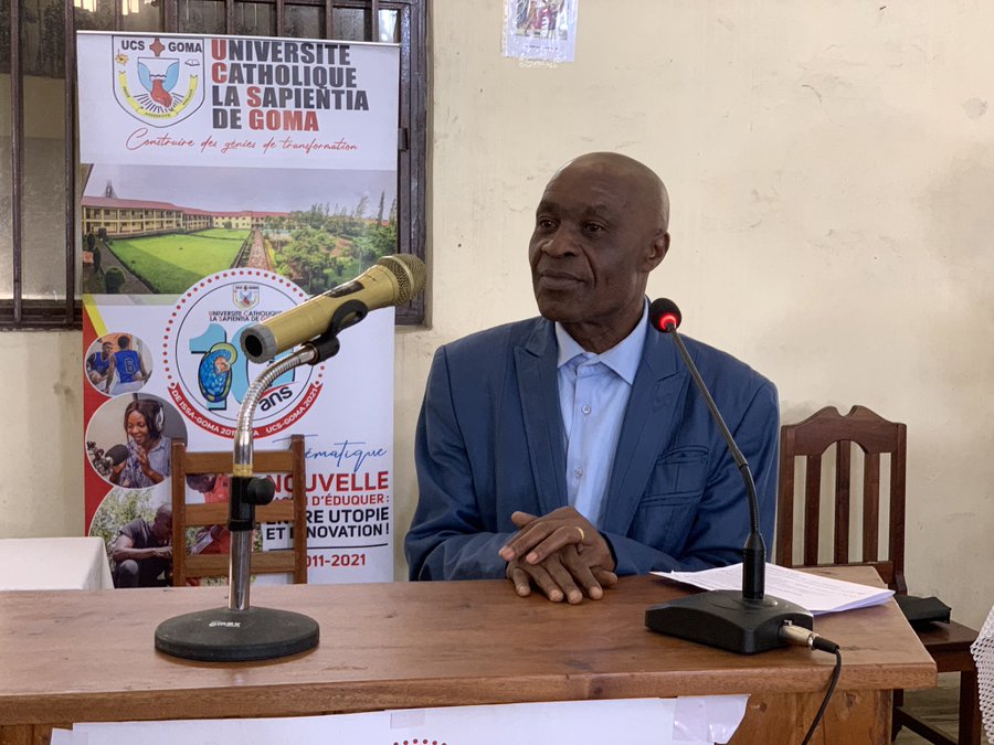 “Le challenge n’a jamais été de trouver où étudier; il est plutôt de trouver un mécanisme de mise en application de sa formation.”
M. Bonny MAHESHE (Don Bosco NGANGI).